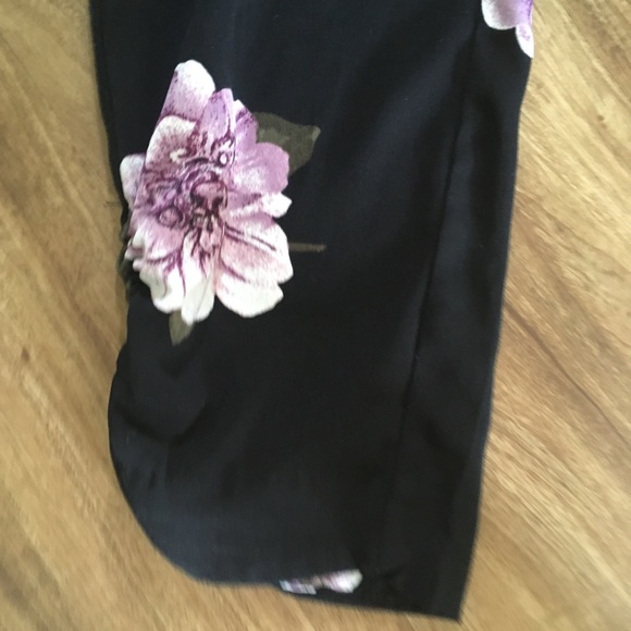 Floral Pants - Picture 2 of 3